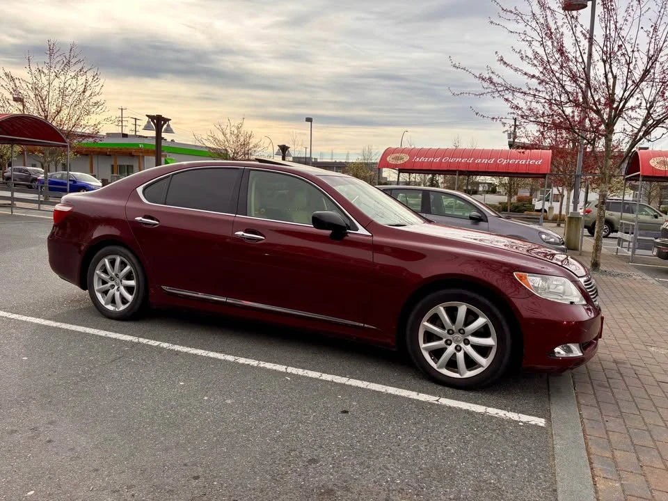 2007 Lexus LS 4th Gen - Image 7 of 16