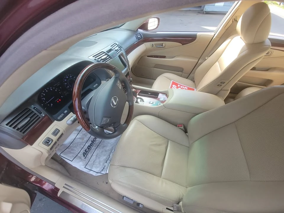 2007 Lexus LS 4th Gen - Image 5 of 8