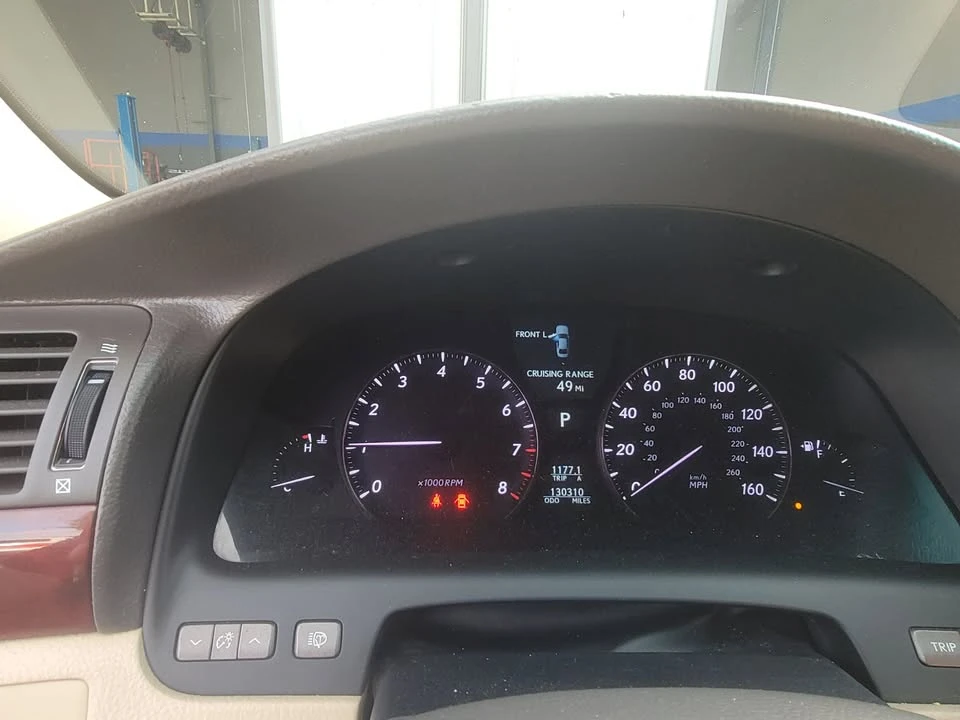 2007 Lexus LS 4th Gen - Image 6 of 8