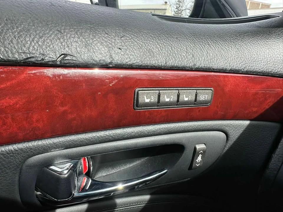 2007 Lexus LS 4th Gen - Image 9 of 12