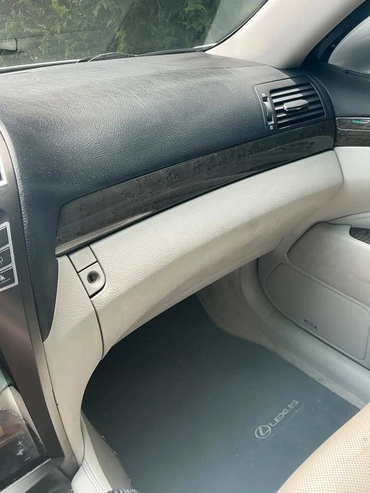 2007 Lexus LS 4th Gen - Image 10 of 13