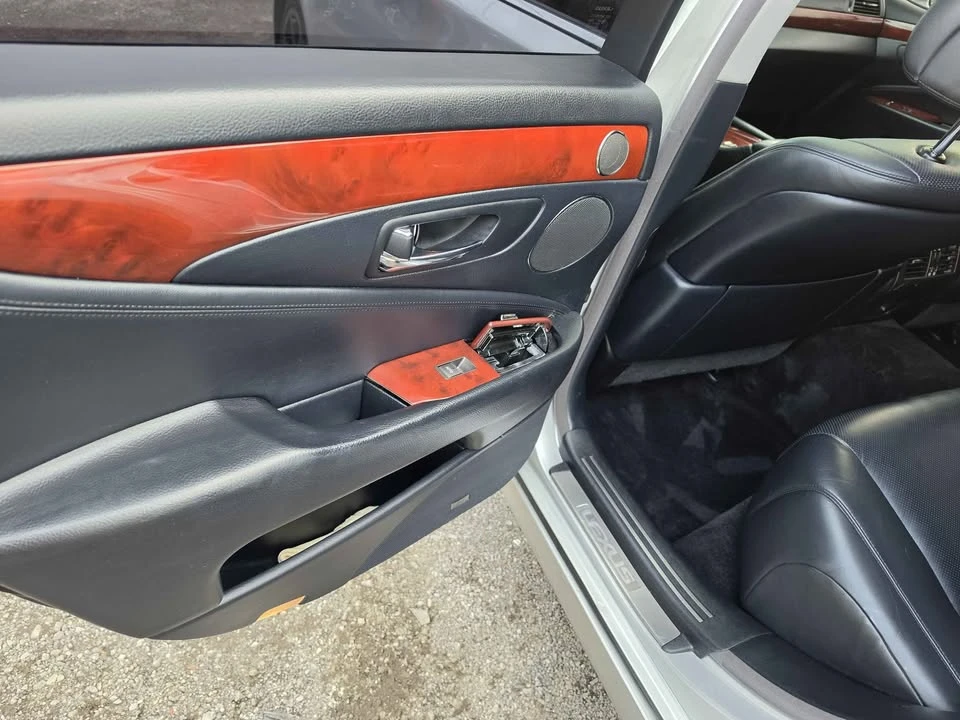 2007 Lexus LS 4th Gen - Image 18 of 20