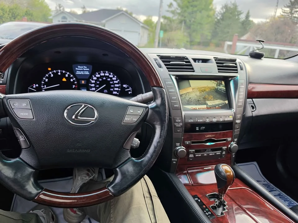 2007 Lexus LS 4th Gen - Image 8 of 20
