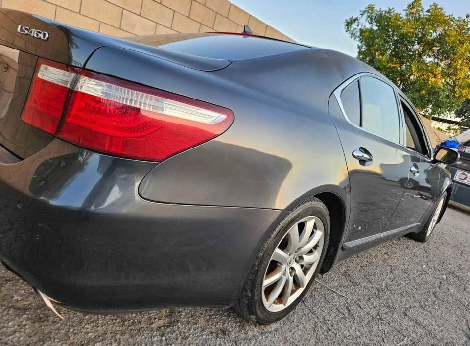 2007 Lexus LS 4th Gen - Image 3 of 8