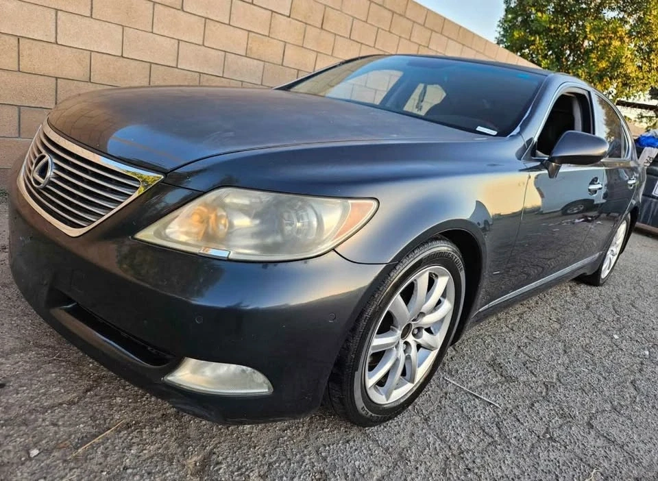 2007 Lexus LS 4th Gen - Image 2 of 8