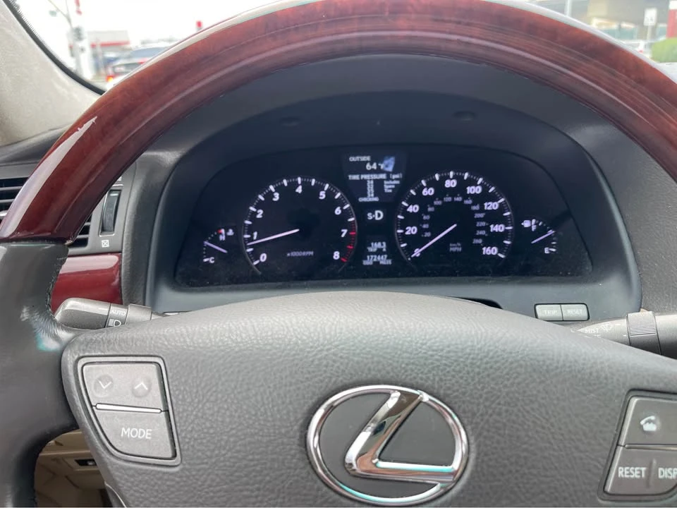 2007 Lexus LS 4th Gen - Image 4 of 10