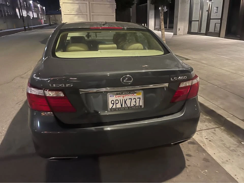 2007 Lexus LS 4th Gen - Image 8 of 10