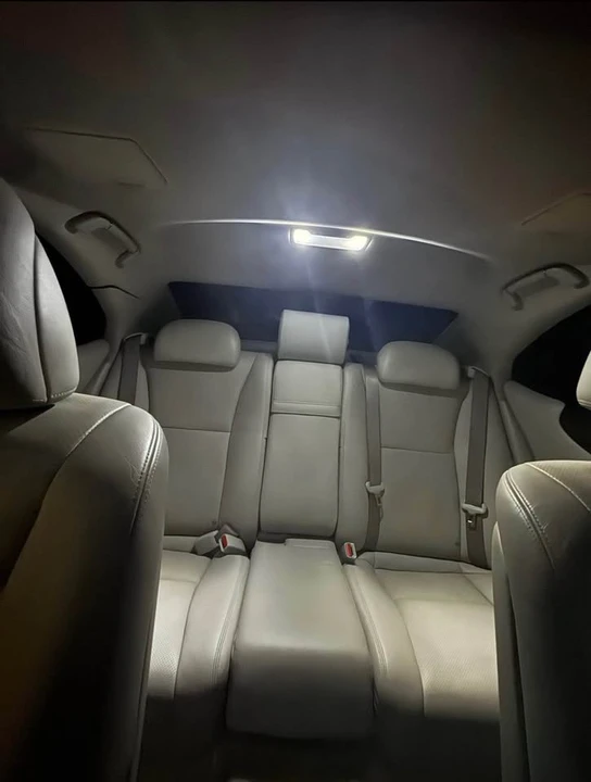 2007 Lexus LS 4th Gen - Image 9 of 18