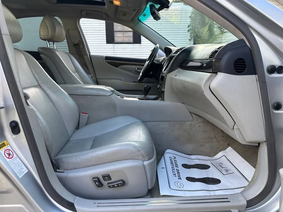 2007 Lexus LS 4th Gen - Image 13 of 20