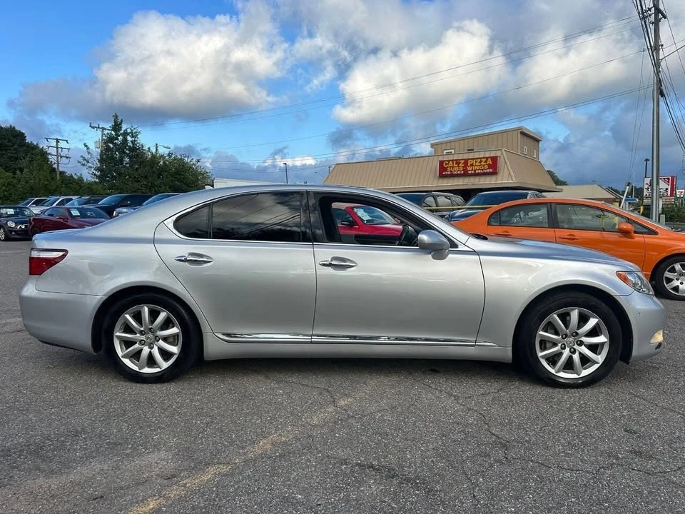 2007 Lexus LS 4th Gen - Image 4 of 20