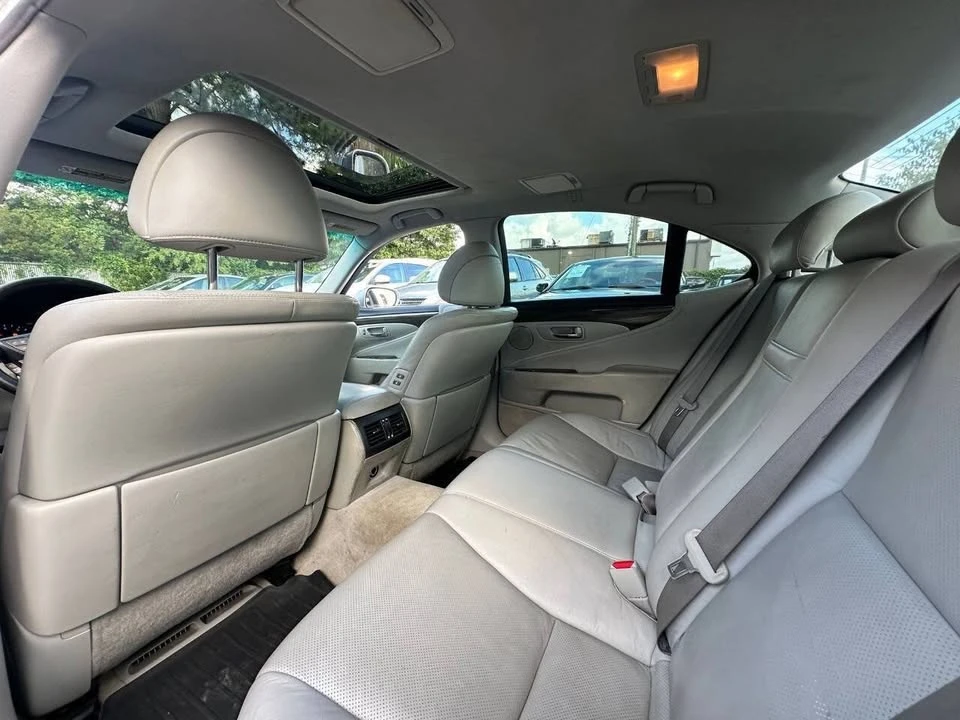 2007 Lexus LS 4th Gen - Image 20 of 20