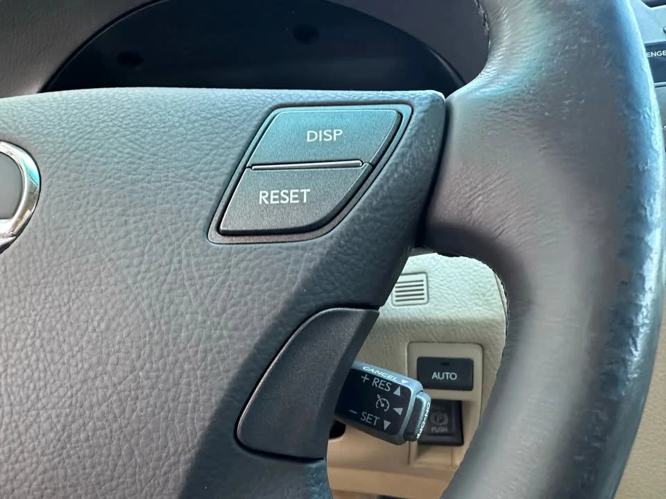 2007 Lexus LS 4th Gen - Image 19 of 19