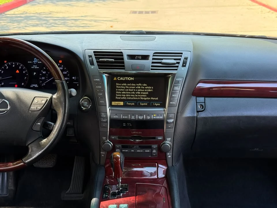 2007 Lexus LS 4th Gen - Image 5 of 7