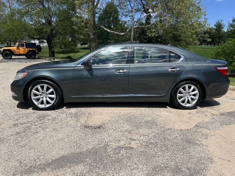 2007 Lexus LS 4th Gen - Image 4 of 19
