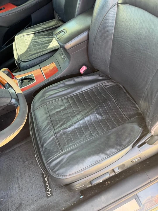 2007 Lexus LS 4th Gen - Image 7 of 19