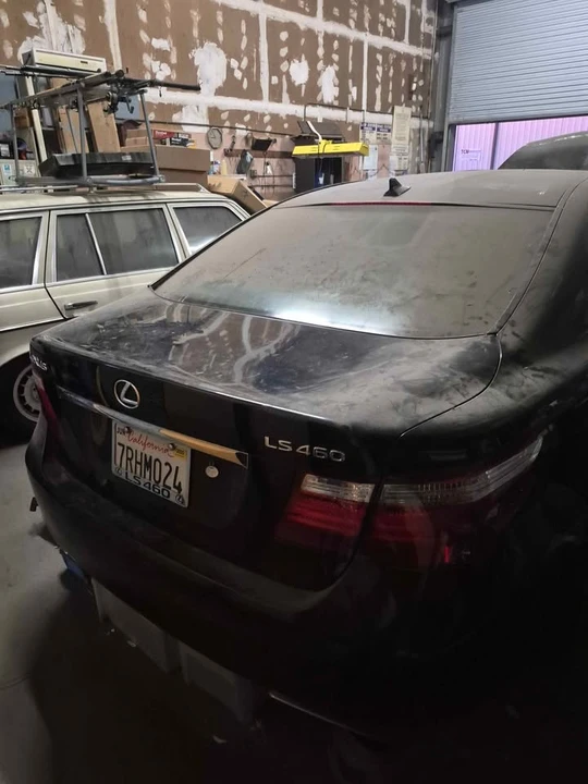 2007 Lexus LS 4th Gen - Image 2 of 10