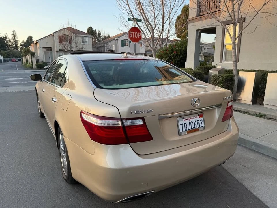 2007 Lexus LS 4th Gen - Image 4 of 12