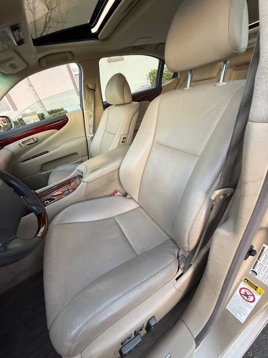 2007 Lexus LS 4th Gen - Image 11 of 12