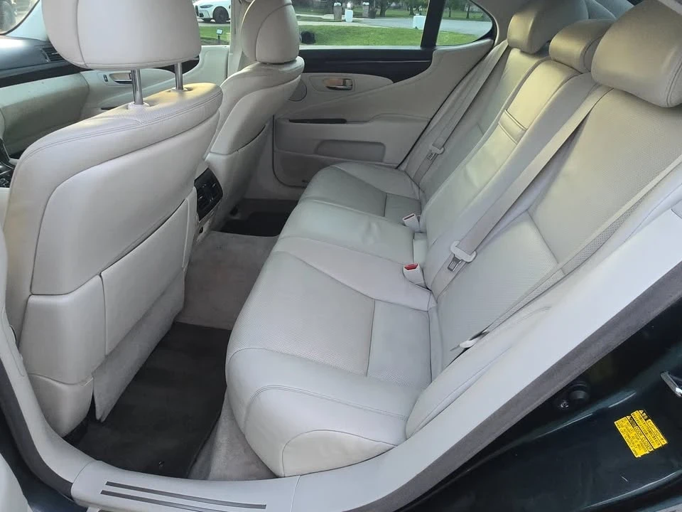 2007 Lexus LS 4th Gen - Image 12 of 20