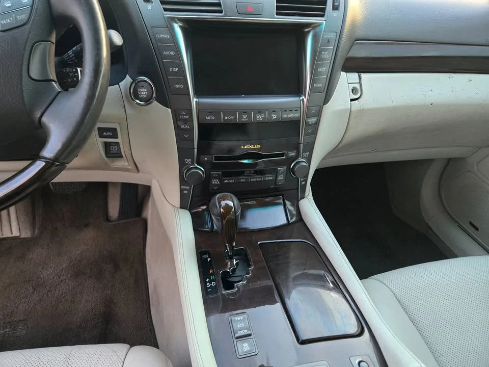 2007 Lexus LS 4th Gen - Image 18 of 20