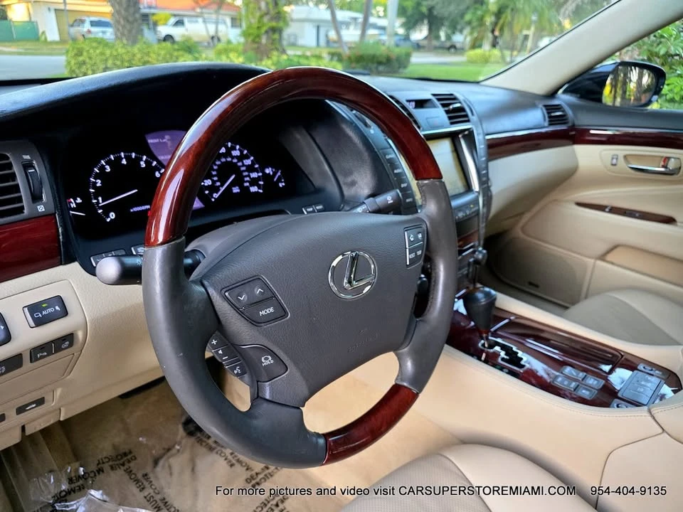 2007 Lexus LS 4th Gen - Image 10 of 15