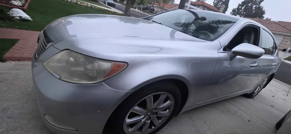 2007 Lexus LS 4th Gen - Image 2 of 7