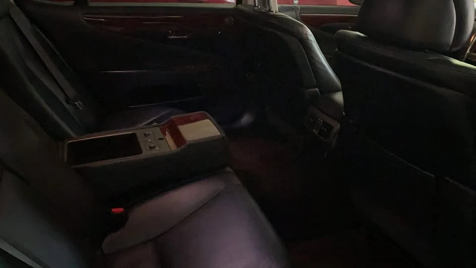 2007 Lexus LS 4th Gen - Image 4 of 4