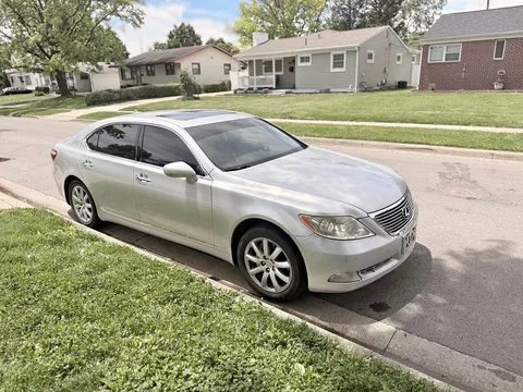 2007 Lexus LS460L