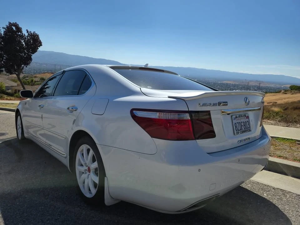 2007 Lexus LS 4th Gen - Image 7 of 19