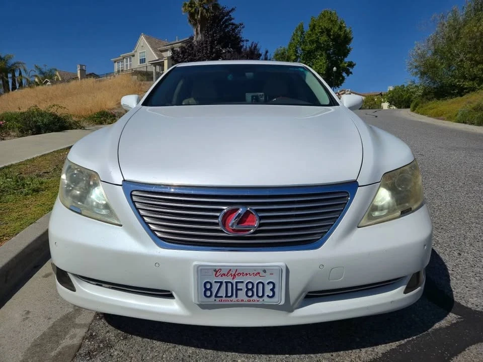 2007 Lexus LS 4th Gen - Image 15 of 19