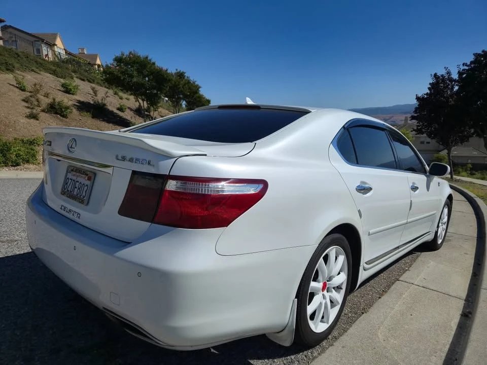 2007 Lexus LS 4th Gen - Image 17 of 20