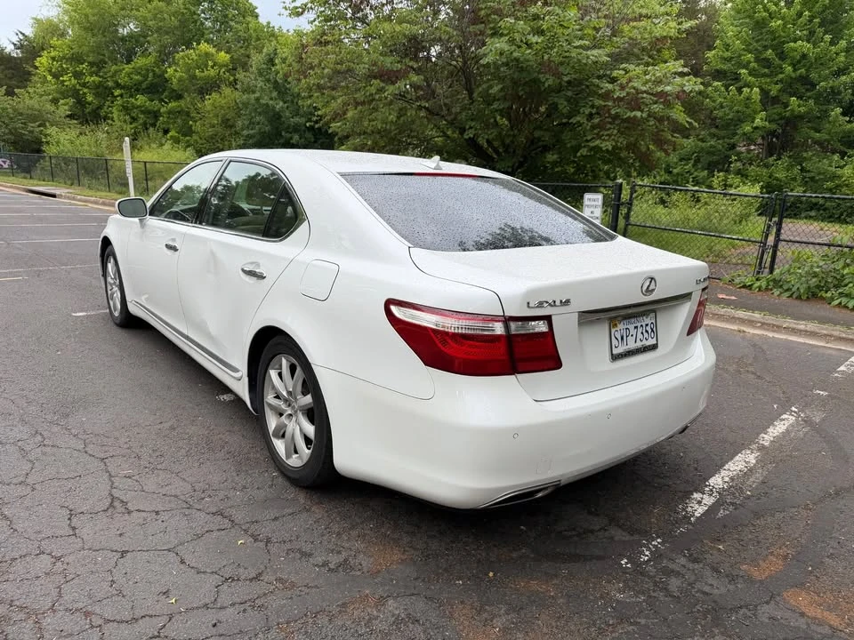 2007 Lexus LS 4th Gen - Image 3 of 14