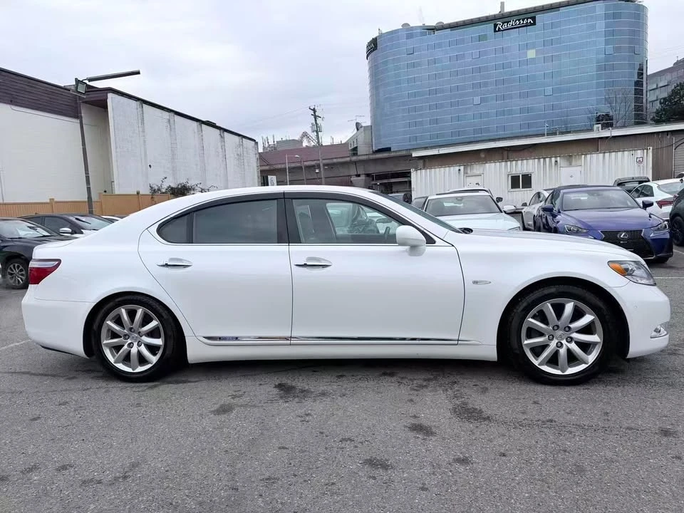 2007 Lexus LS 4th Gen - Image 4 of 20