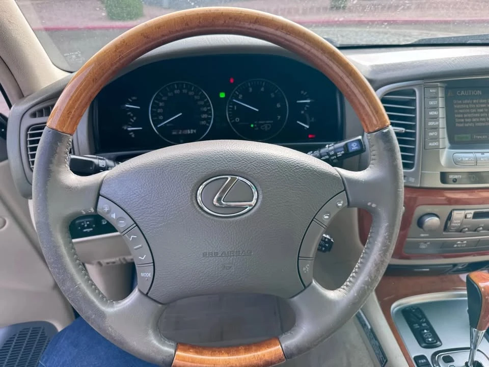 2007 Lexus LX 2nd Gen - Image 13 of 19
