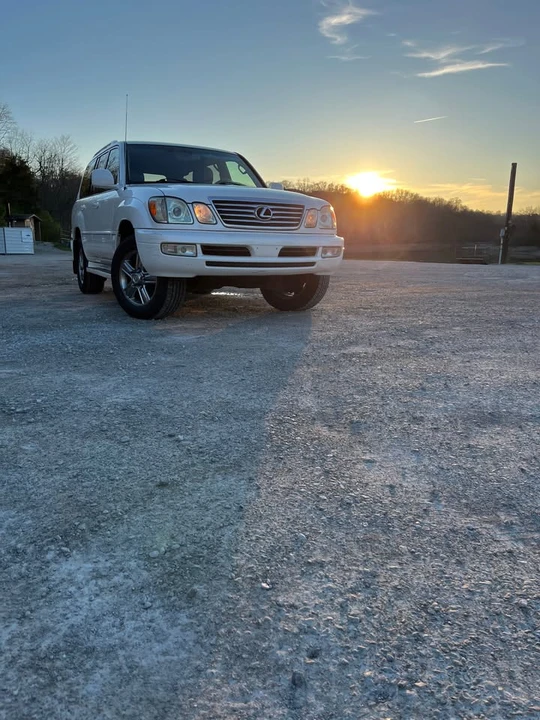 2007 Lexus LX 2nd Gen - Image 2 of 13