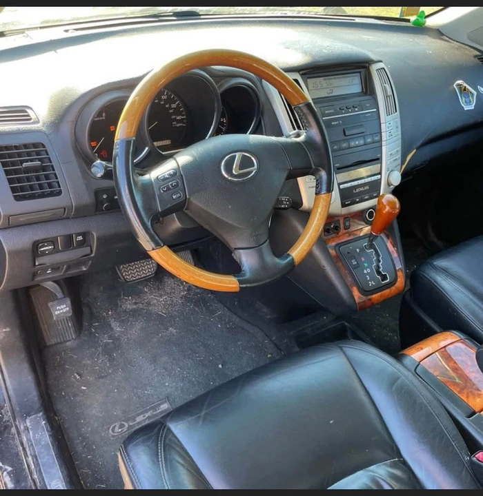2007 Lexus RX 2nd Gen - Image 9 of 11