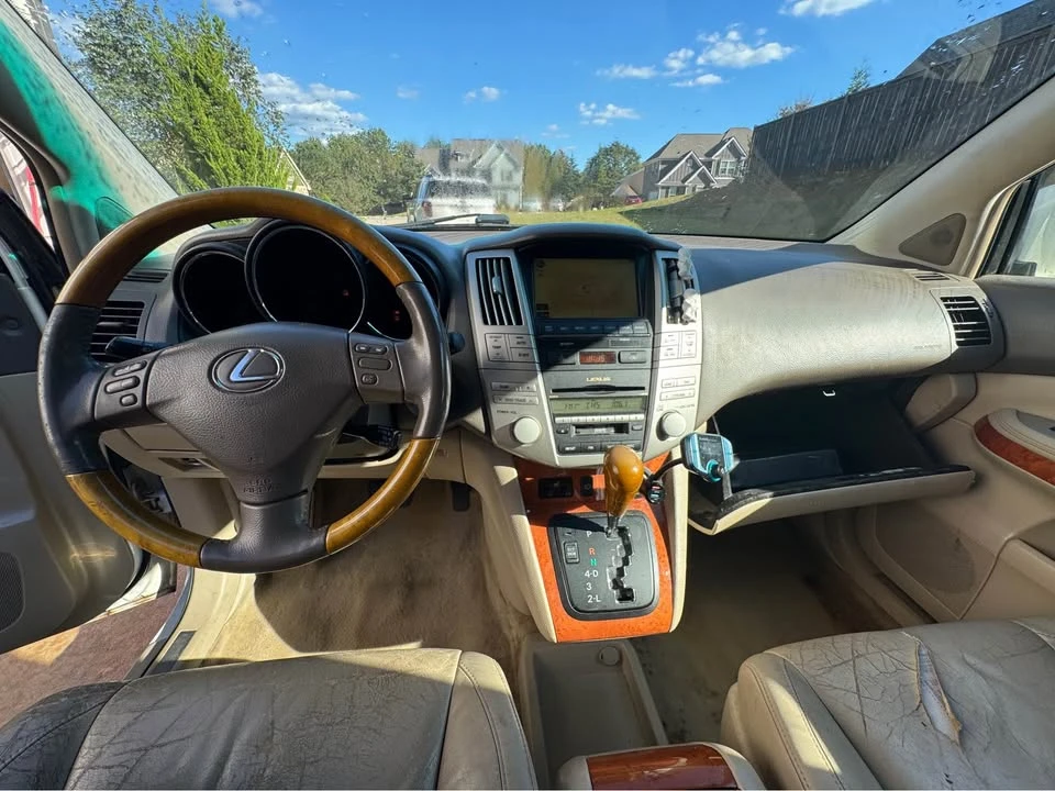 2007 Lexus RX 2nd Gen - Image 8 of 9