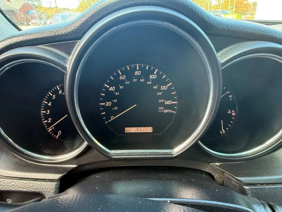 2007 Lexus RX 2nd Gen - Image 15 of 19