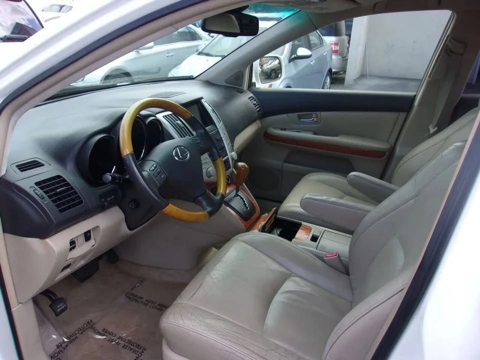 2007 Lexus RX 2nd Gen - Image 7 of 9
