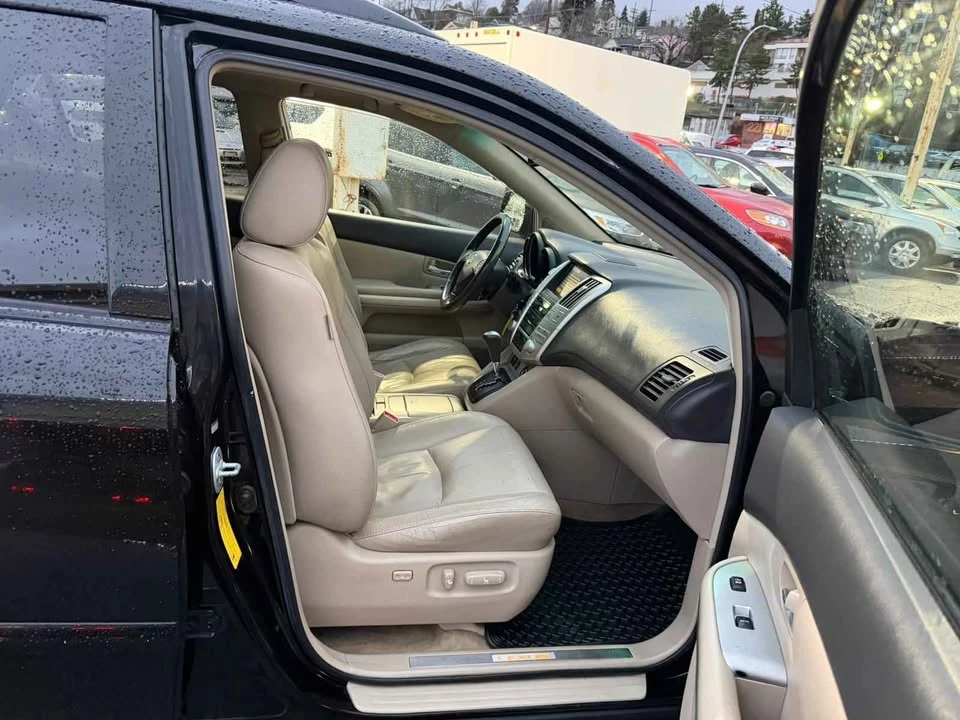2007 Lexus RX 2nd Gen - Image 15 of 18