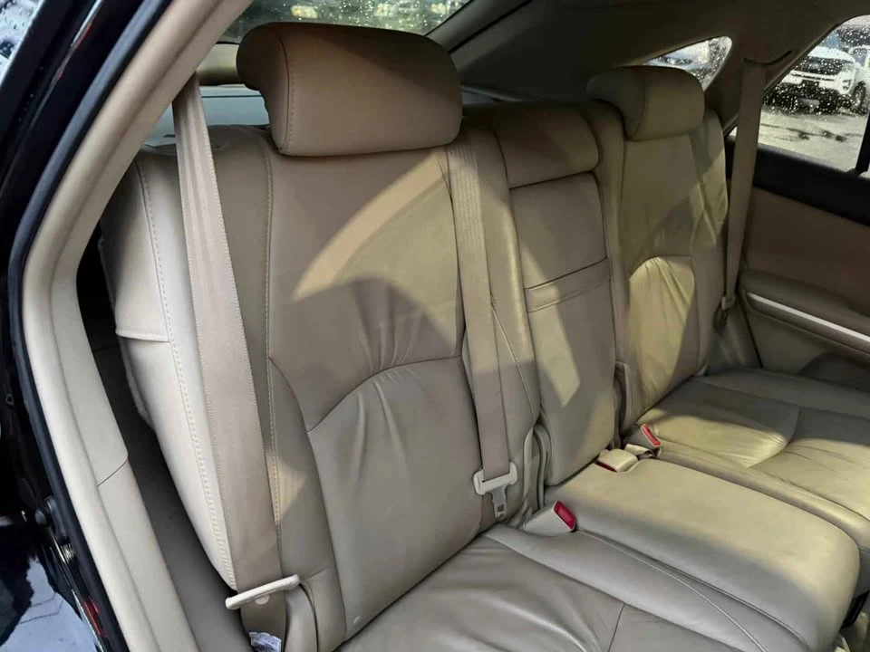 2007 Lexus RX 2nd Gen - Image 17 of 18