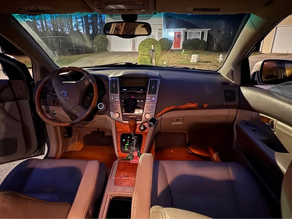 2007 Lexus RX 2nd Gen - Image 9 of 9
