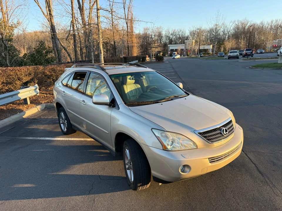 2007 Lexus RX 2nd Gen - Image 7 of 13