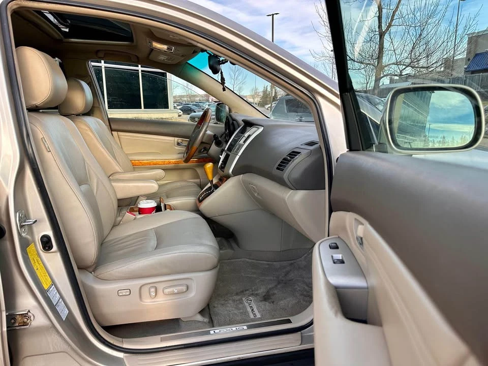 2007 Lexus RX 2nd Gen - Image 11 of 13