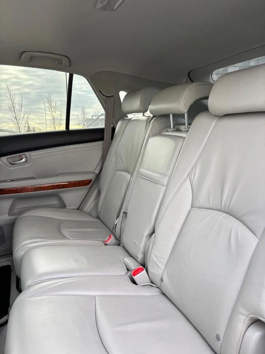 2007 Lexus RX 2nd Gen - Image 7 of 16