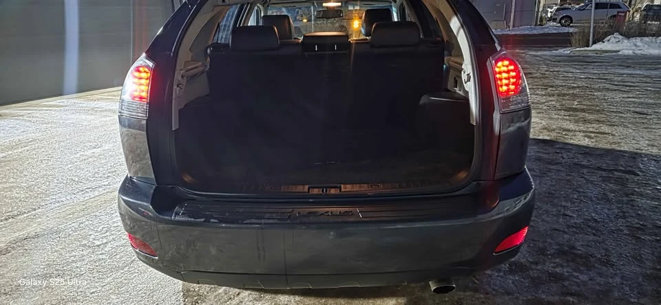2007 Lexus RX 2nd Gen - Image 11 of 12