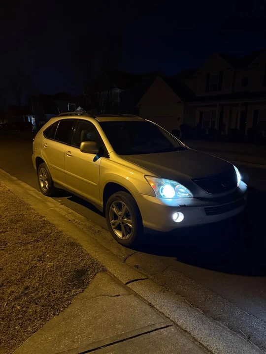 2007 Lexus RX 2nd Gen - Image 11 of 13