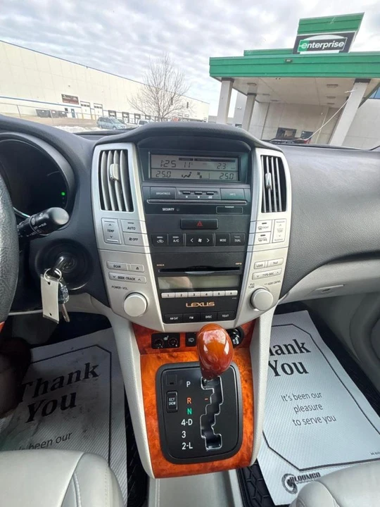 2007 Lexus RX 2nd Gen - Image 15 of 16
