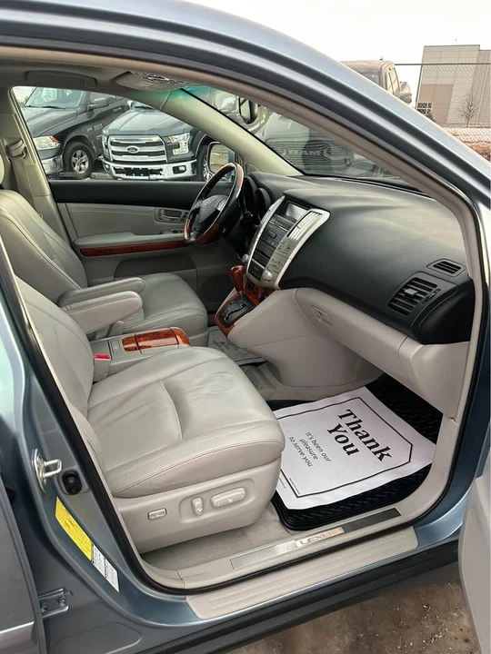 2007 Lexus RX 2nd Gen - Image 9 of 15