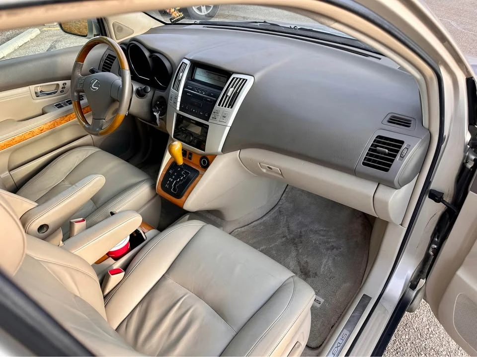 2007 Lexus RX 2nd Gen - Image 12 of 13